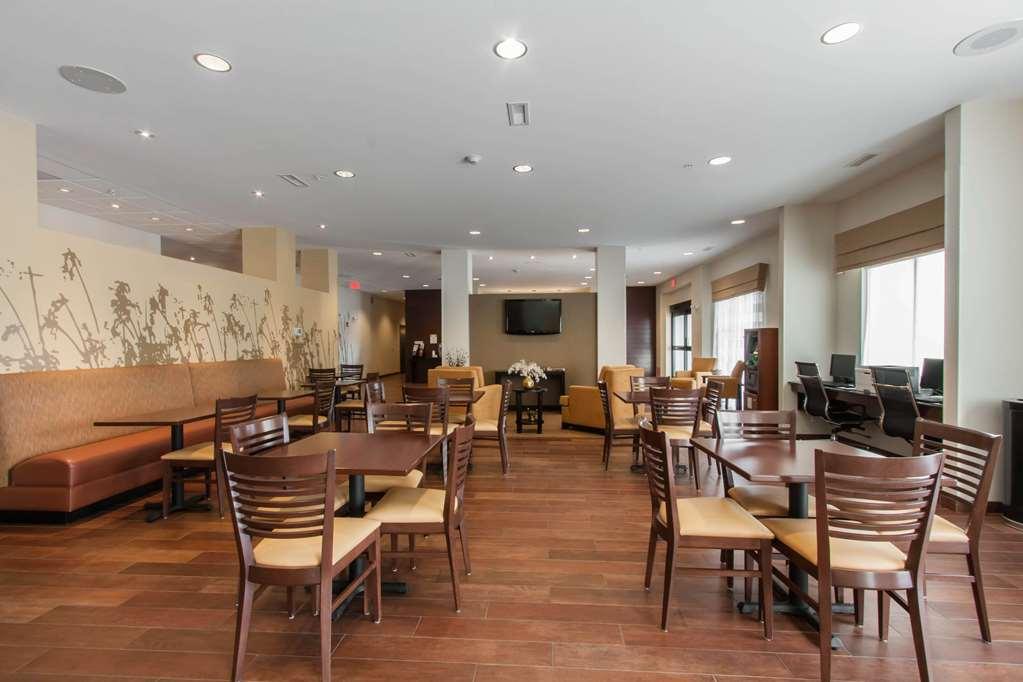 Sleep Inn & Suites Fargo Medical Center Restaurant photo